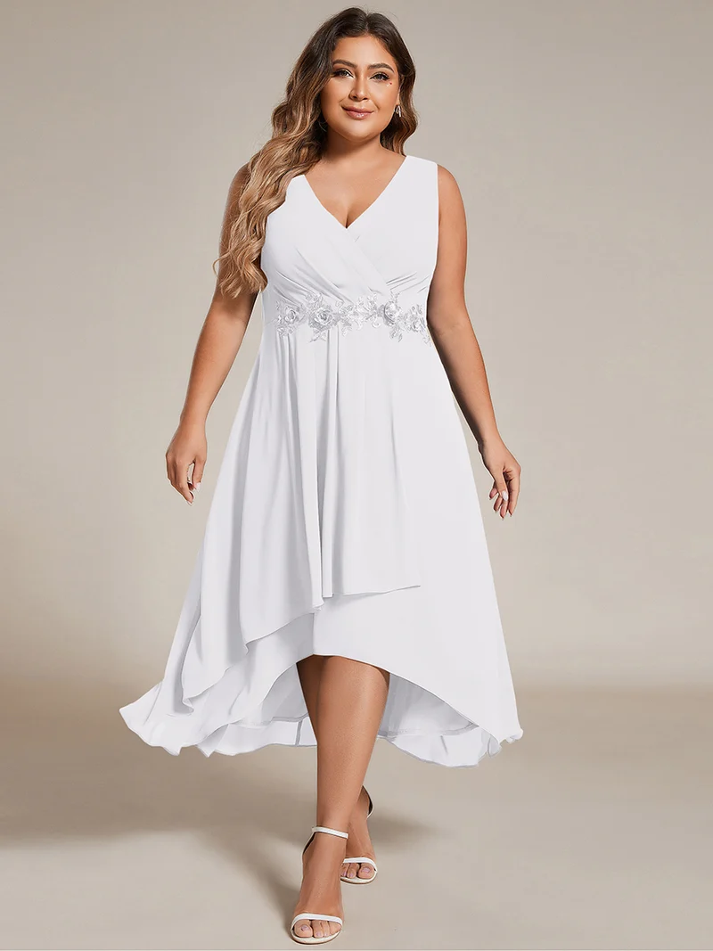 ever IRYS|Robe d'invité de mariage haute-basse en mousseline de soie sans manches avec applique à la taille