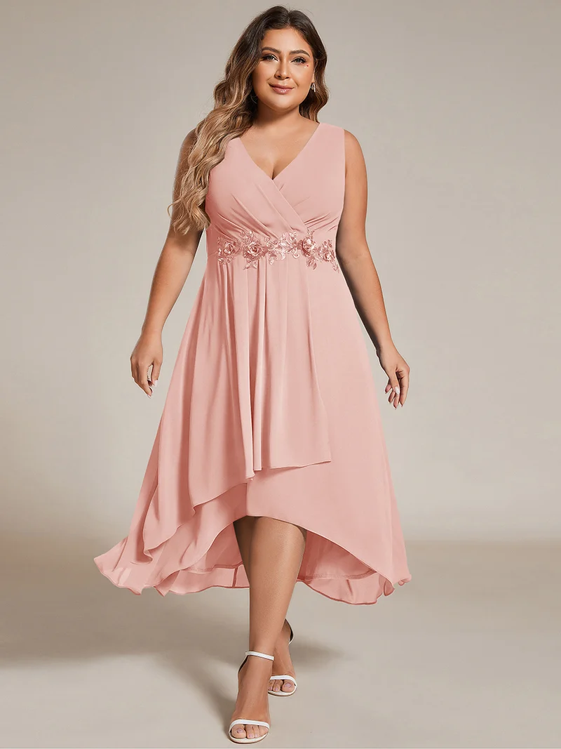 ever IRYS|Robe d'invité de mariage haute-basse en mousseline de soie sans manches avec applique à la taille