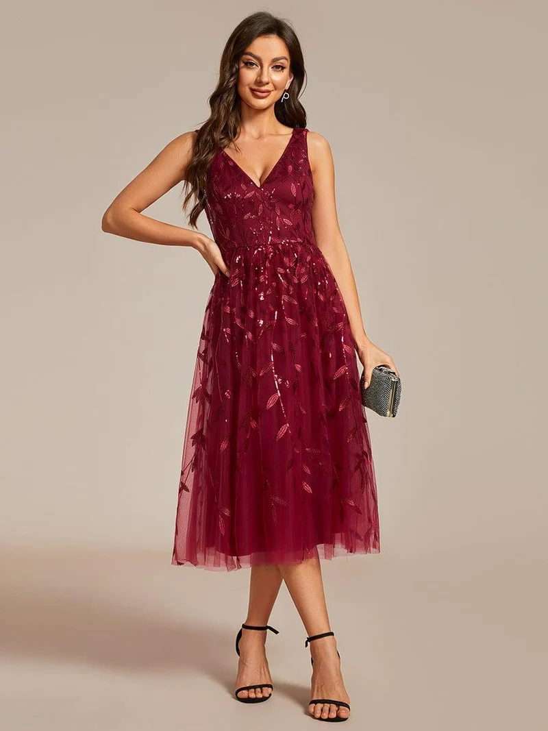 ever ROUX|Robe d'invité de mariage mi-longue trapèze à col en V et paillettes avec sans manches(Vente finale)
