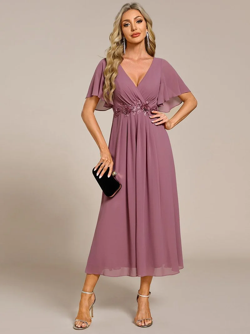 ever DAHLIA|Robe d'invité de mariage mi-longue en mousseline à col en V avec appliques à la taille
