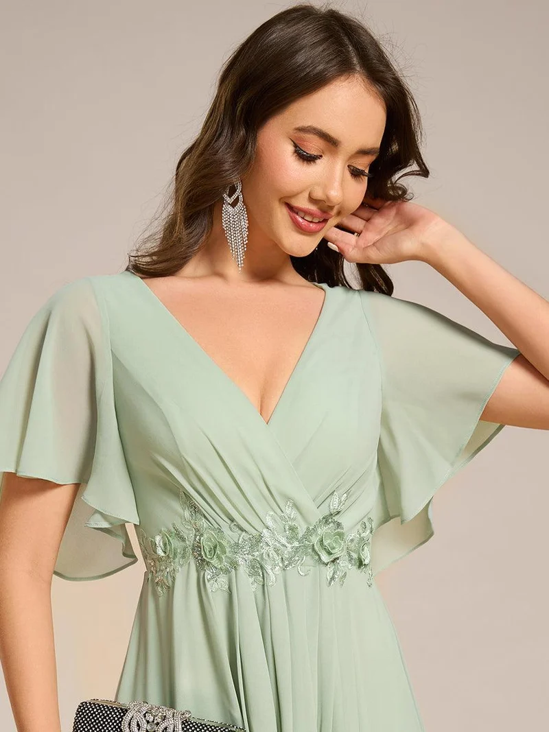 ever DAHLIA|Robe d'invité de mariage mi-longue en mousseline à col en V avec appliques à la taille