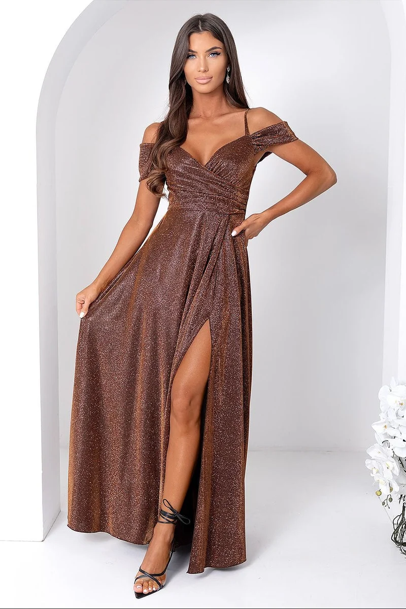 Robe de soirée longue fendue pailletée marron