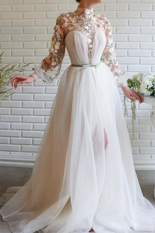 Robe de soirée sirène blanche élégante à col haut, manches longues et détails floraux