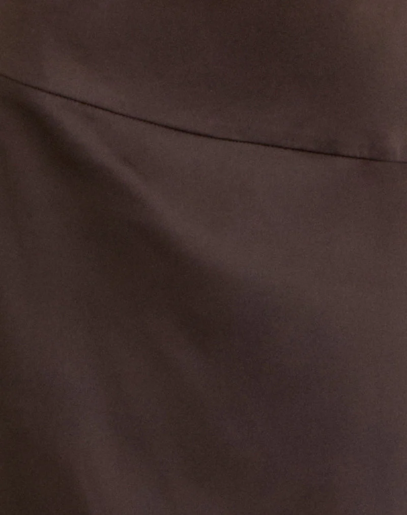 Jupe midi Manyala en satin marron foncé