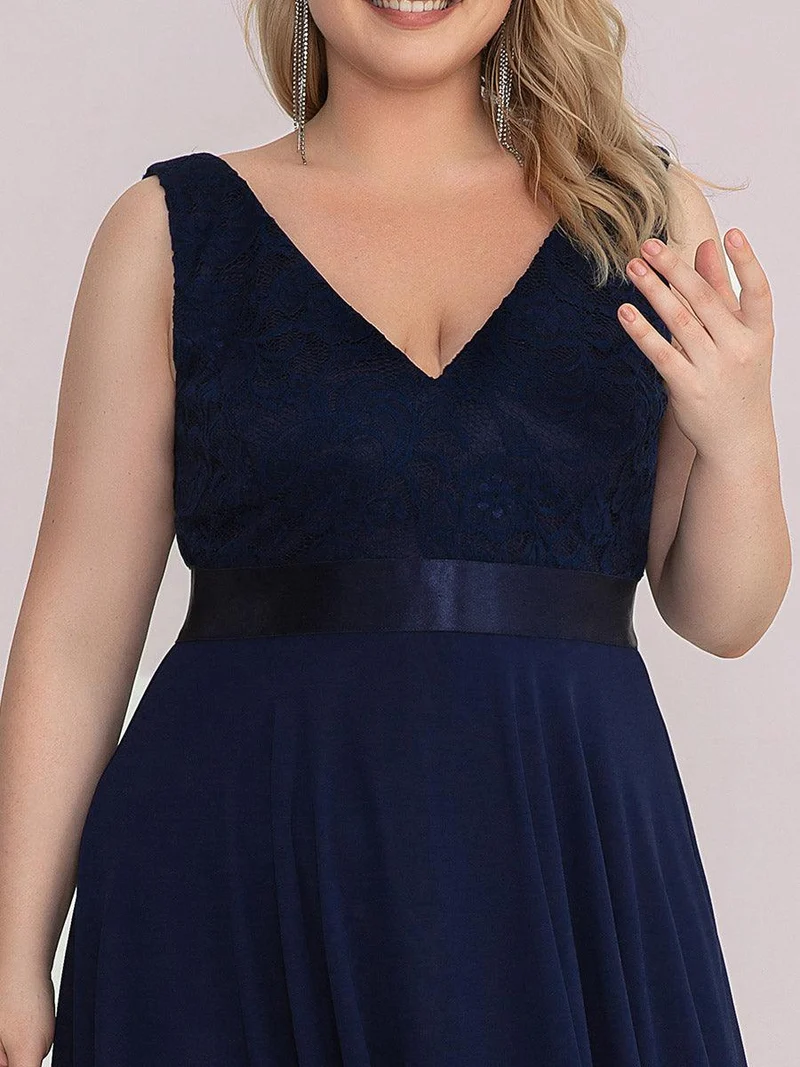 pretty COSTA|Superbe Robe mariage invitée en dentelle et en mousseline de soie à col en V de grande taille