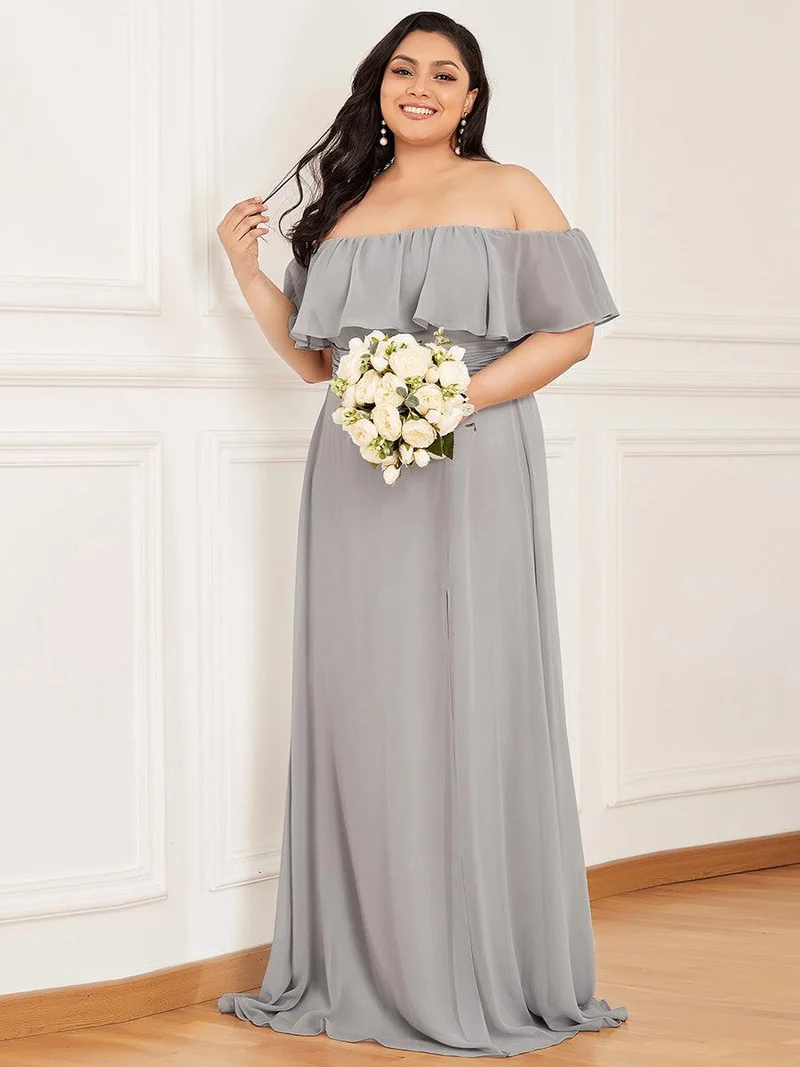 Robe de demoiselle d'honneur grande talle à volants et épaules dénudées