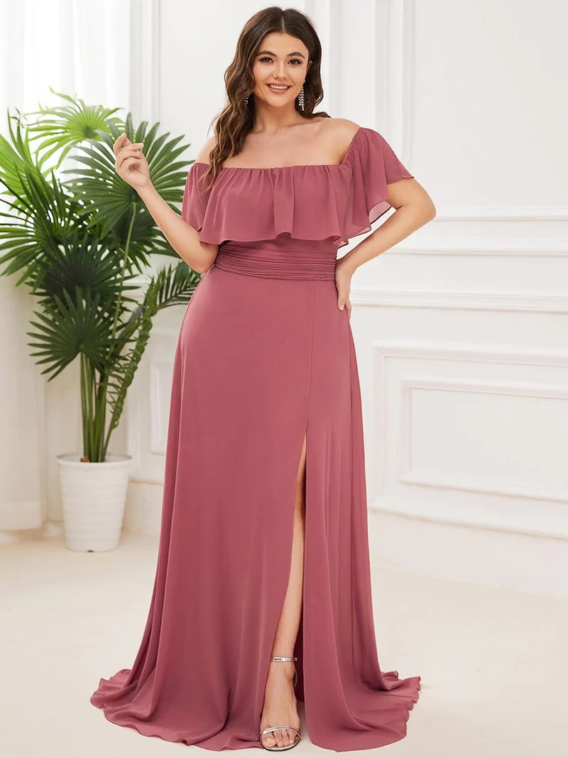 Robe de demoiselle d'honneur grande talle à volants et épaules dénudées