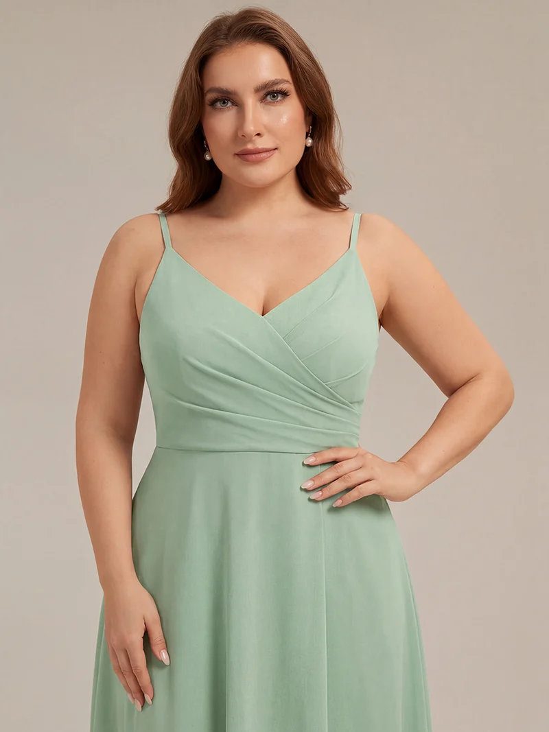 ever RENÉ|Robe de demoiselle d'honneur plissée à bretelles minces et col V