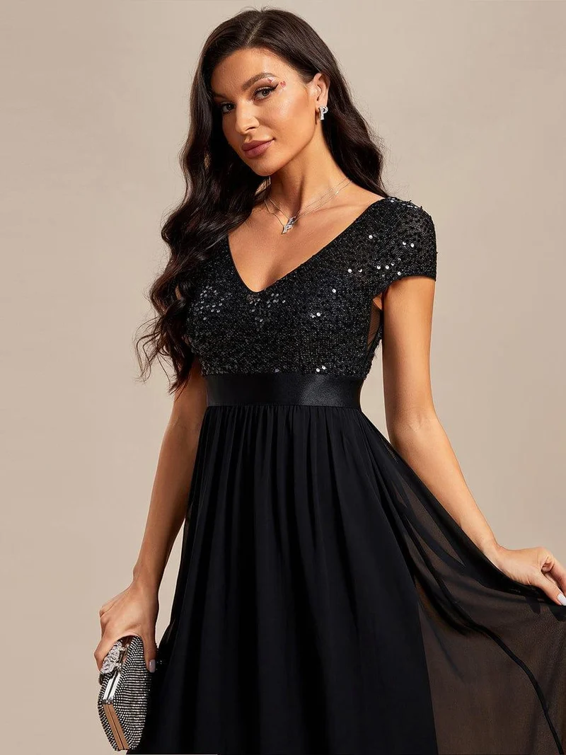 ever MIRAGE|Robe de soirée taille empire à sequins et mousseline à encolure en V