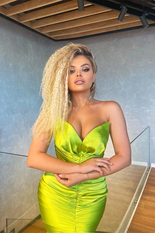 Superbe robe de soirée sirène plissée jaune-vert pour occasions formelles