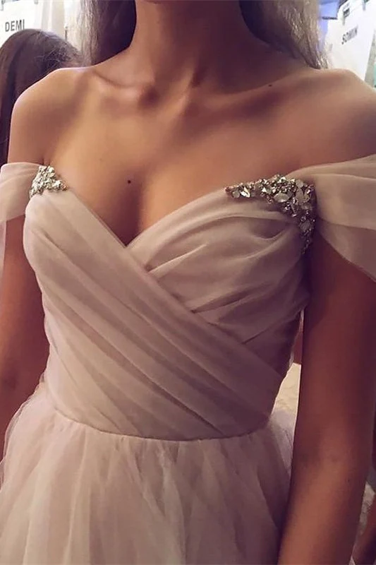 Robe de bal élégante en tulle à épaules dénudées et corsage perlé pour les occasions spéciales