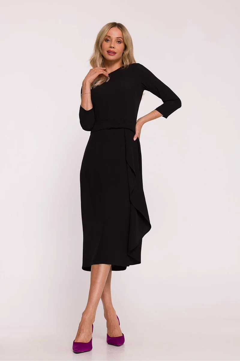 Robe noire midi manches 3/4 et volant décoratif