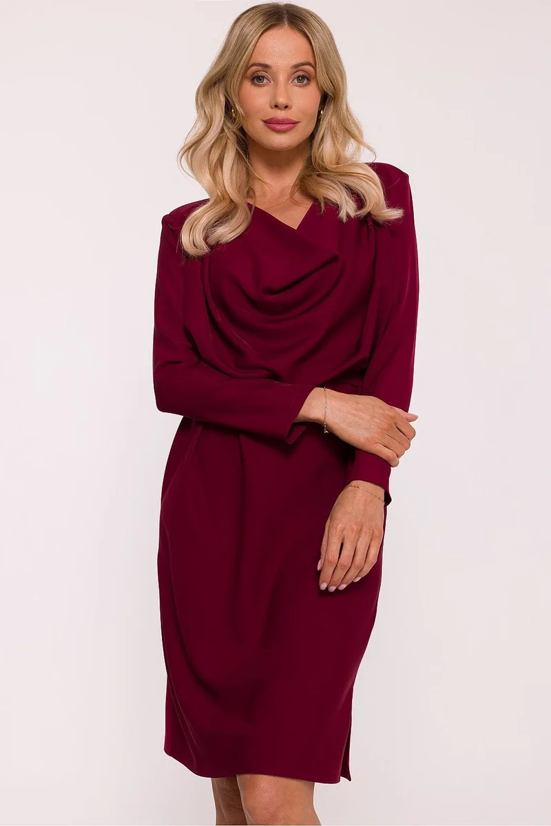 Robe de cocktail bordeaux manches longues
