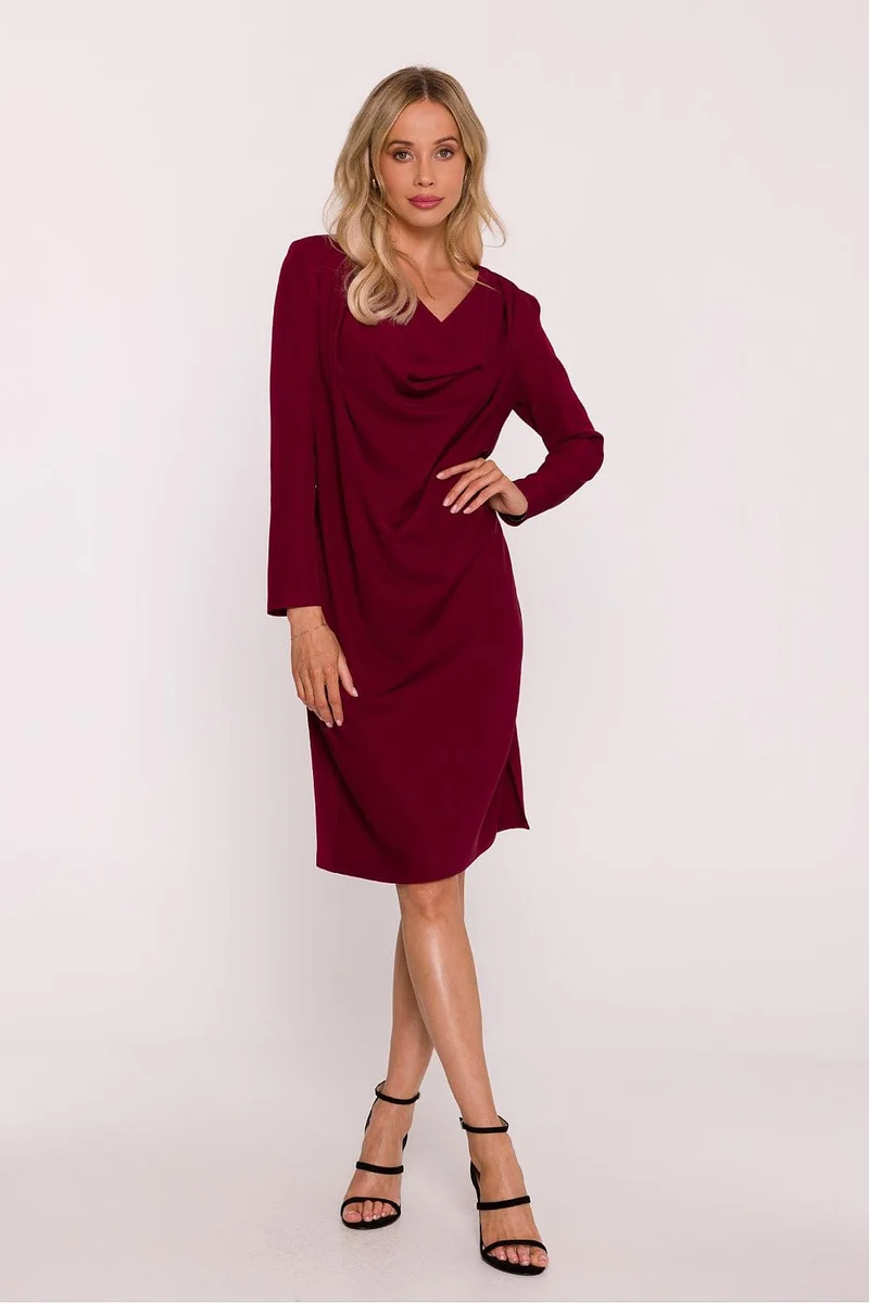 Robe de cocktail bordeaux manches longues
