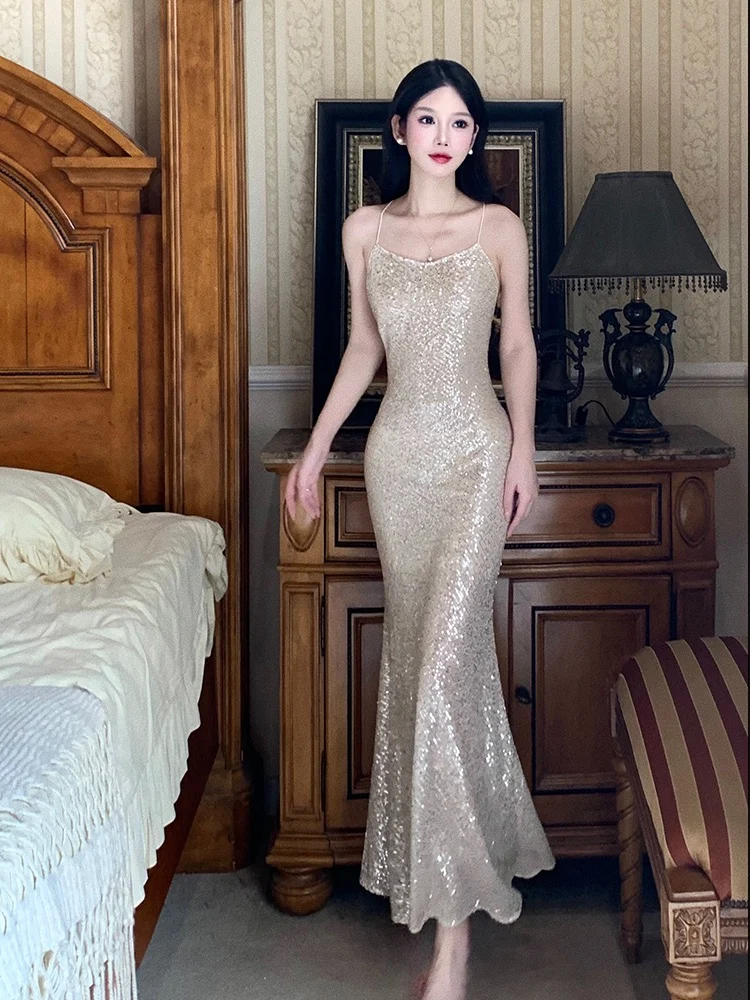 Robe longue sirène à paillettes et paillettes roses