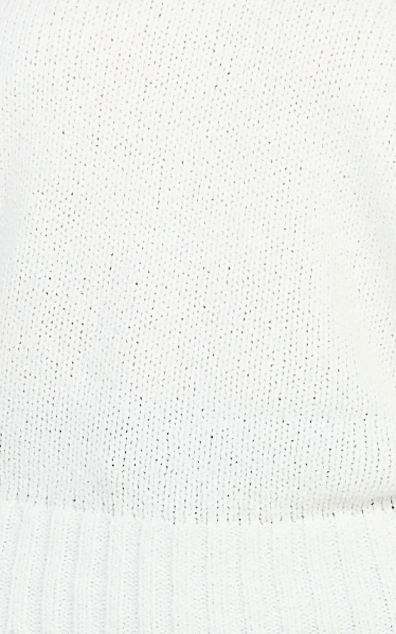 Nova Jumper - Tipped Shoulder Jumper in White