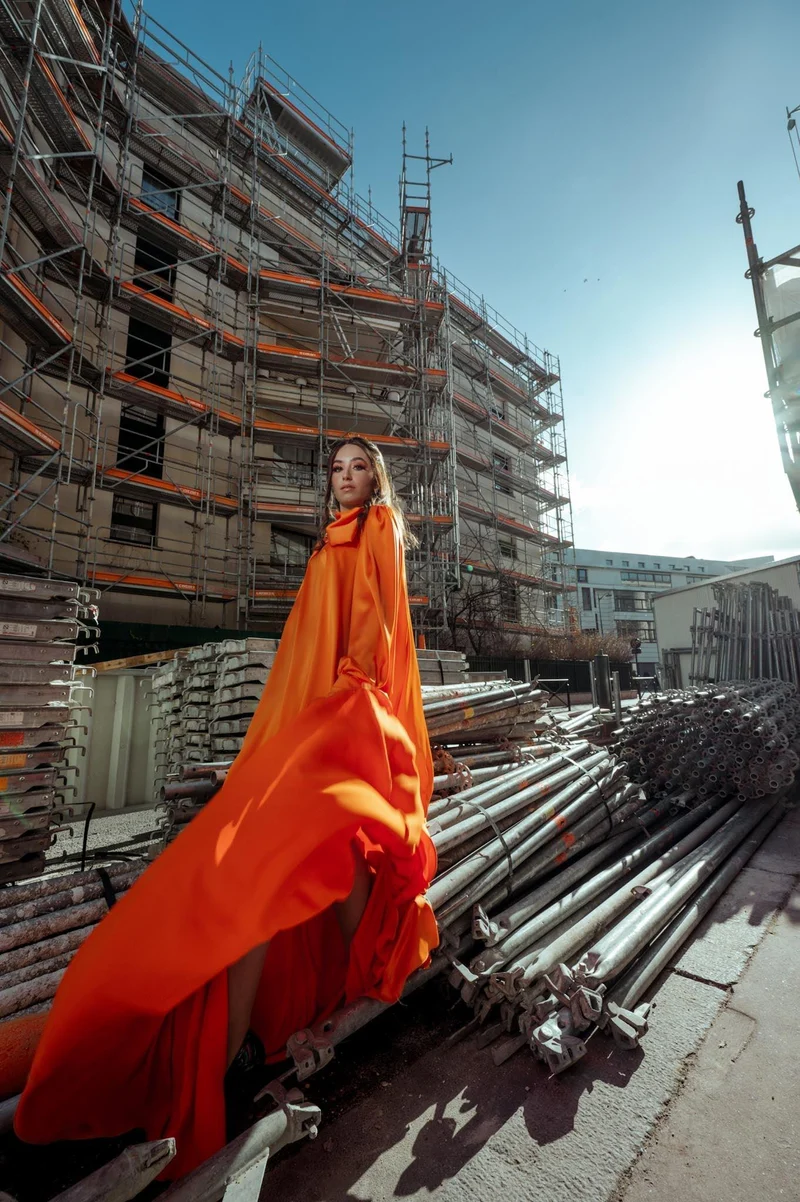Robe Romane orange