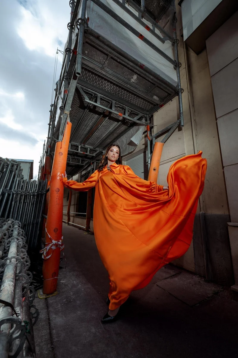 Robe Romane orange