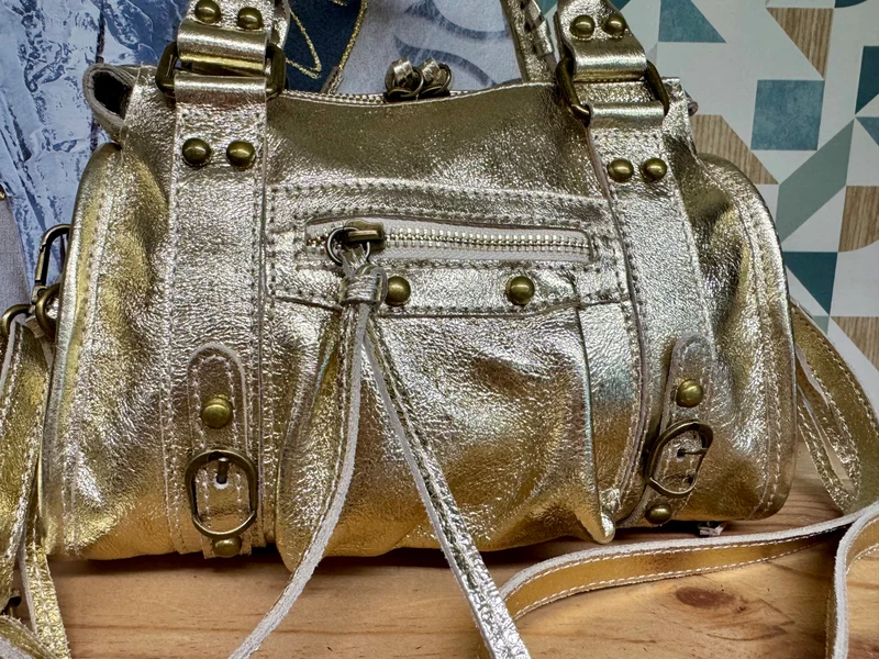 Sac en cuir brillant Luca doré