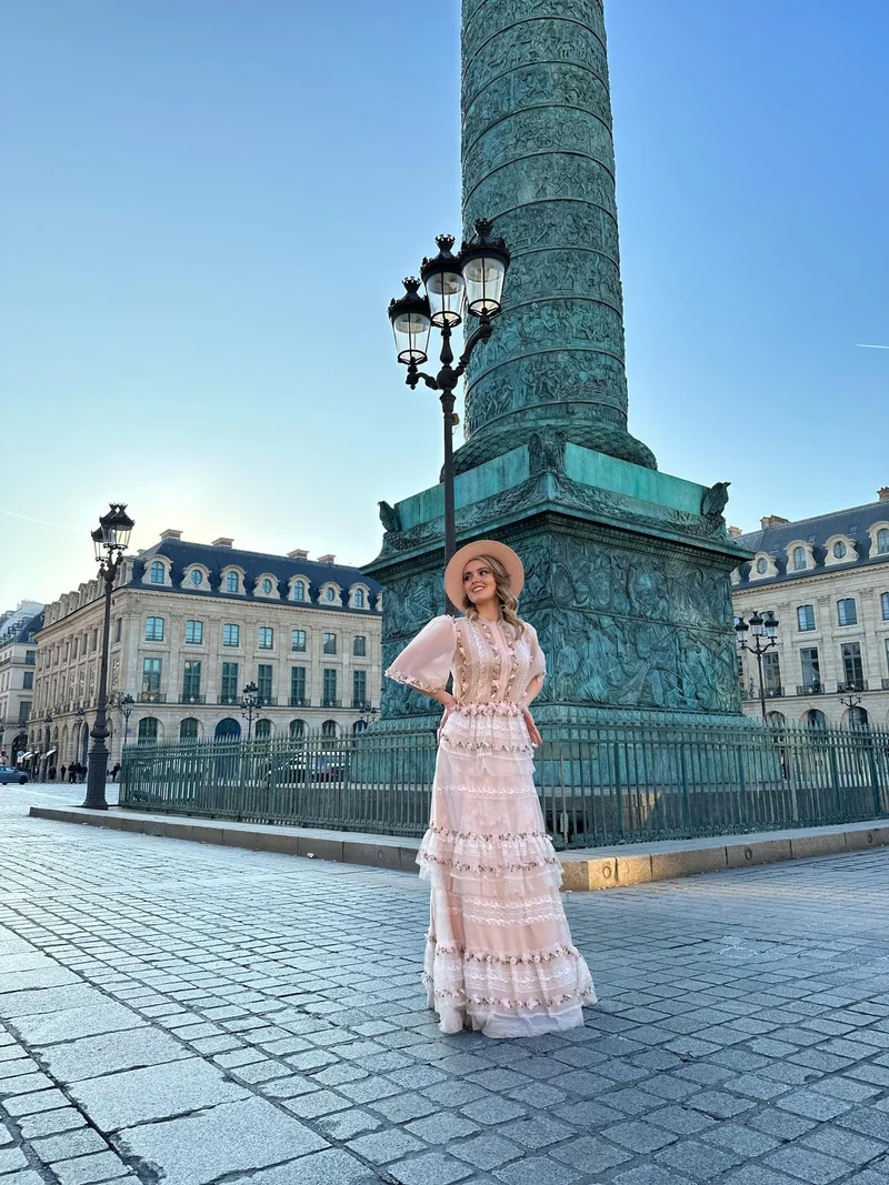 Robe Elisabeth à fleurs rose