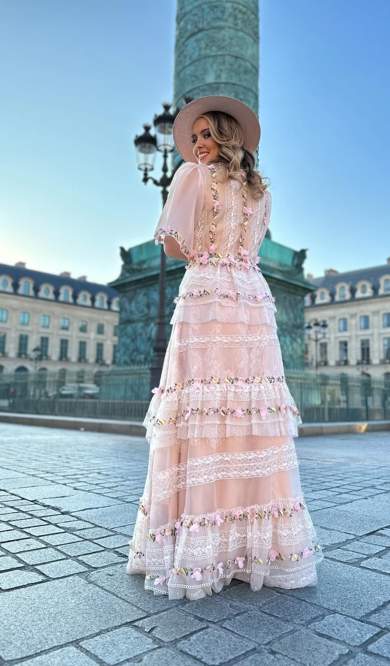 Robe Elisabeth à fleurs rose