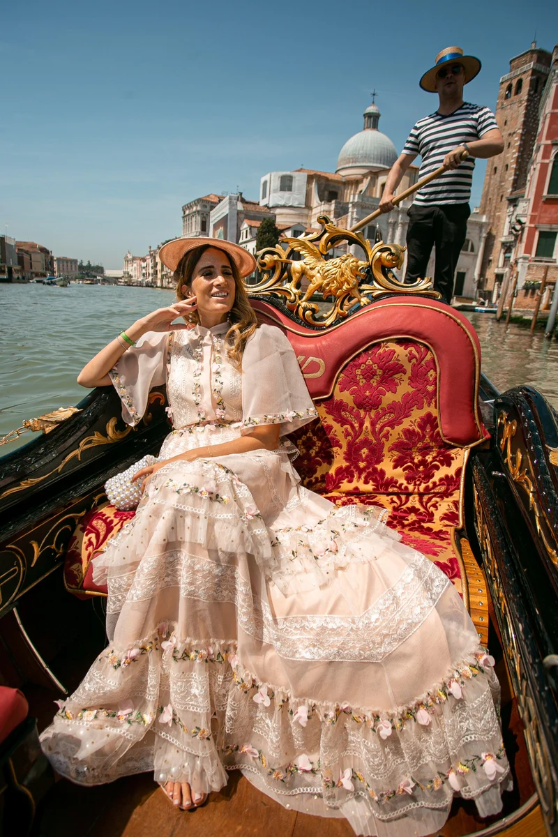 Robe Elisabeth à fleurs rose
