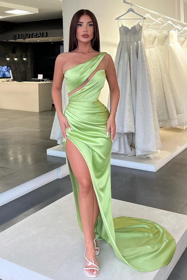 Robe de soirée longue élégante vert clair à une épaule et sans manches avec fente