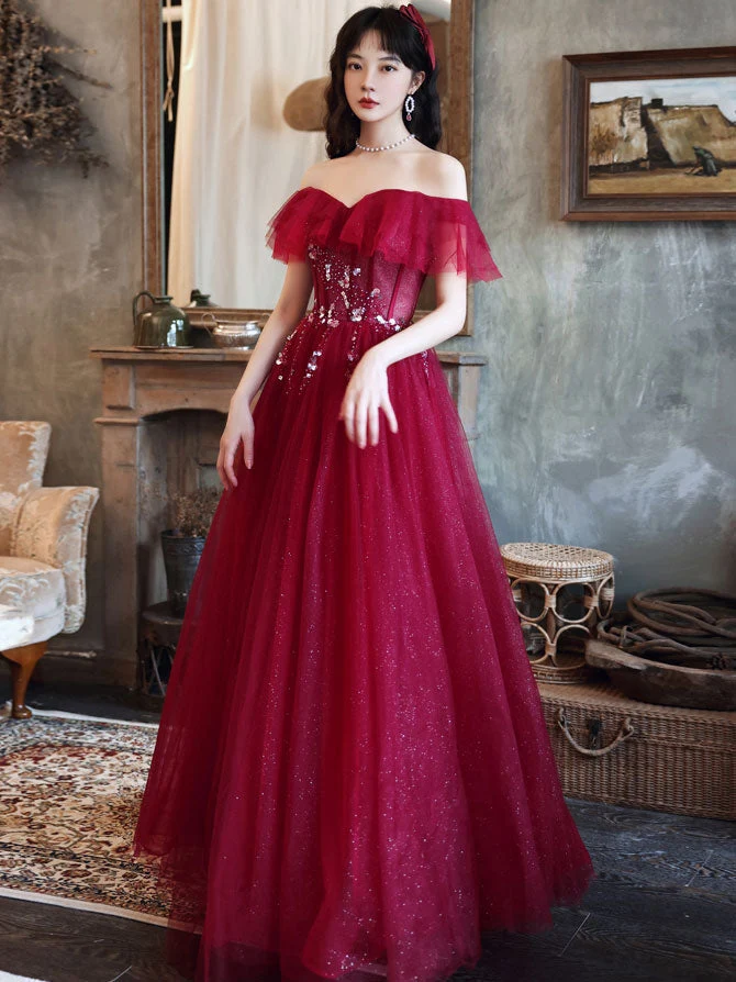 Superbe robe de soirée longue bordeaux élégante en tulle à paillettes et épaules dénudées
