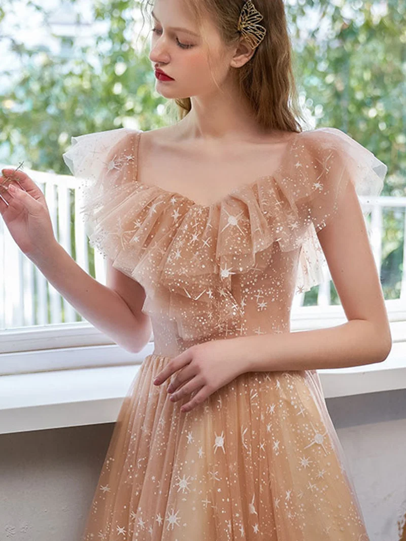 Robe de bal élégante en tulle et dentelle, épaules dénudées, avec soutien-gorge intégré, coupe champagne