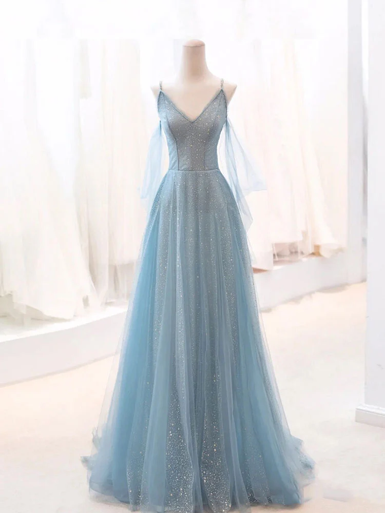Robe de bal longue élégante en tulle à paillettes et col en V gris-bleu : une superbe robe de soirée