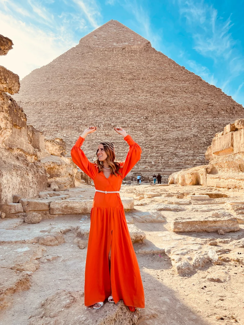 Robe en crêpe de soie orange