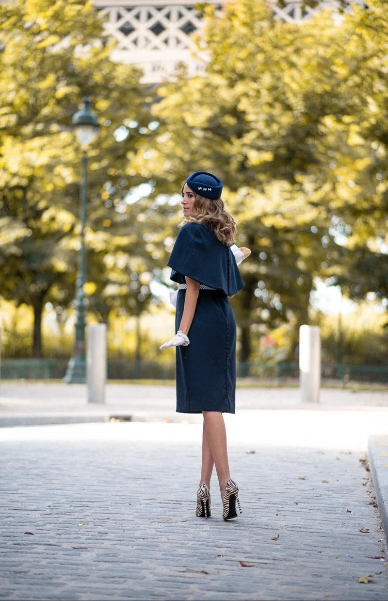 Robe Beckham en crêpe bleu marine