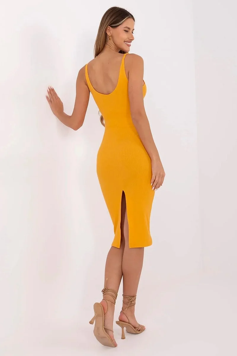 Robe jaune moulante midi sans manches été
