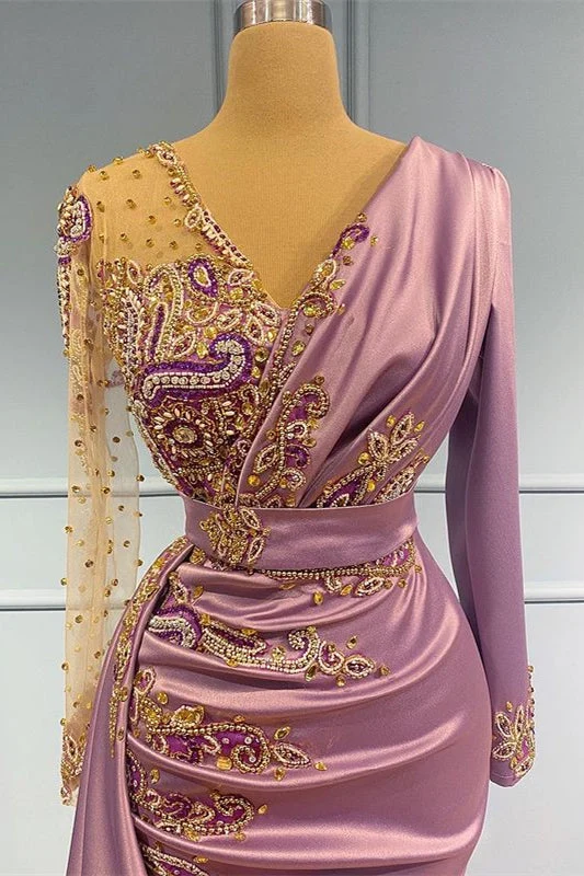 Robe de bal sirène élégante à manches longues et col en V, avec détails de perles raffinés
