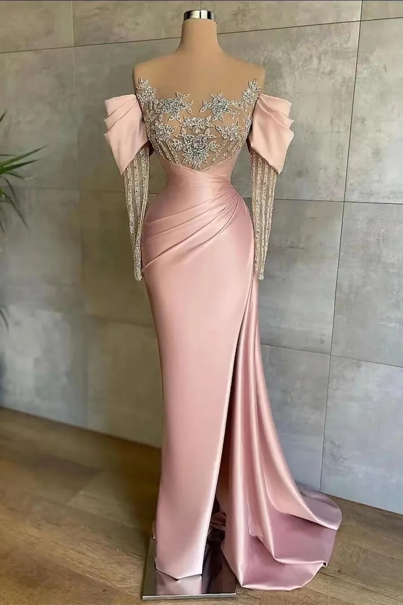 Robe de bal sirène rose élégante à épaules dénudées avec appliques perlées et fente sur le devant