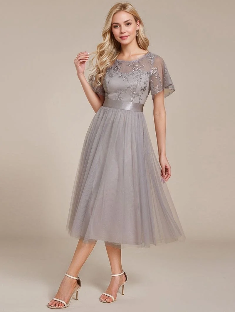 Robe de soirée de mariage grise haut tulle et broderies