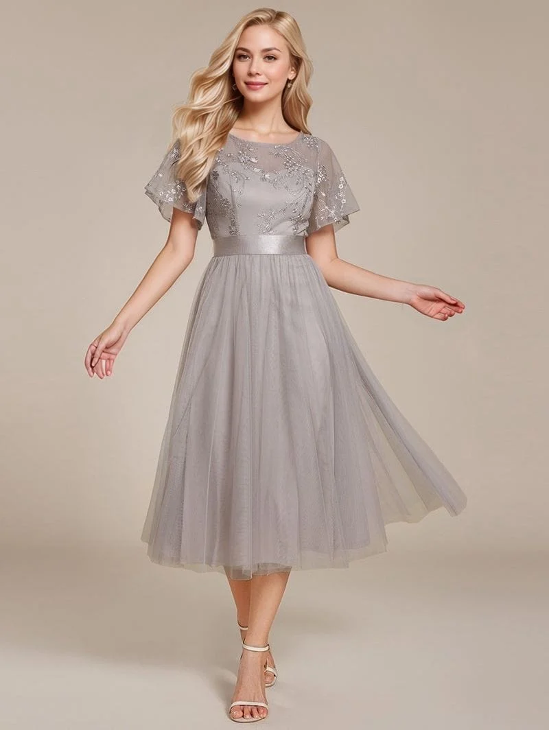 Robe de soirée de mariage grise haut tulle et broderies