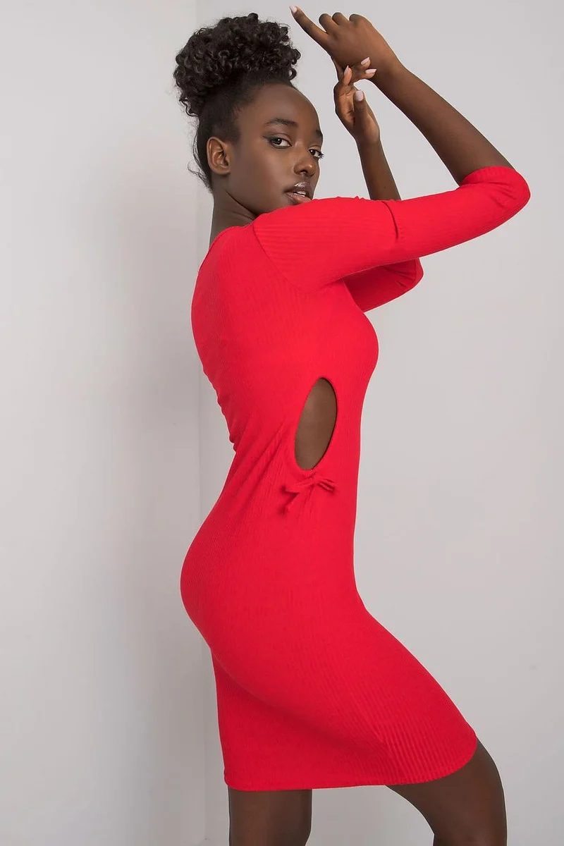 Robe casual rouge moulante courte