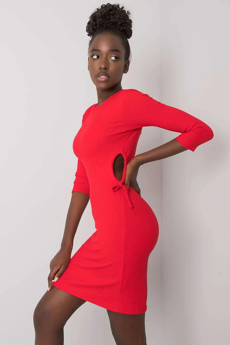 Robe casual rouge moulante courte