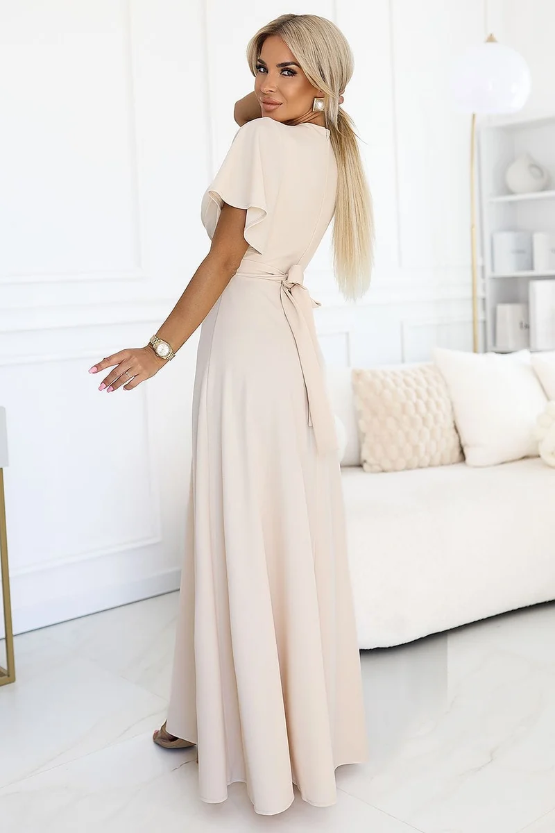 Robe de soirée beige longue fendue fluide