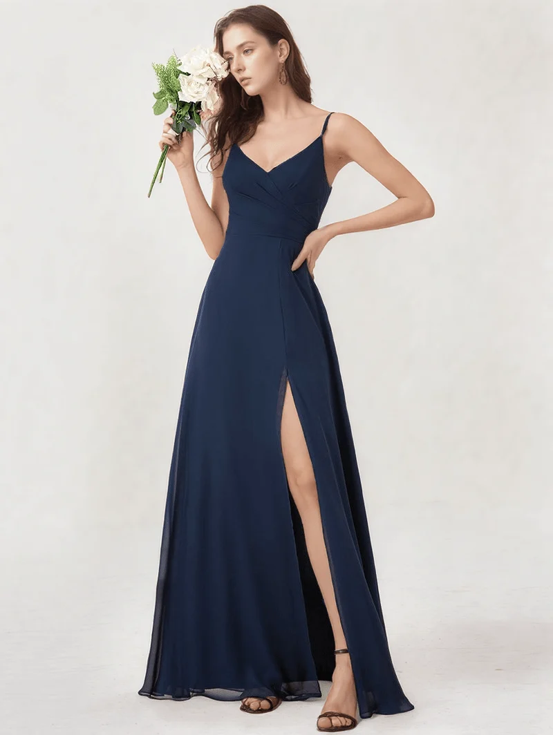 Robe pour invitée au mariage bleue marine longue à bretelles