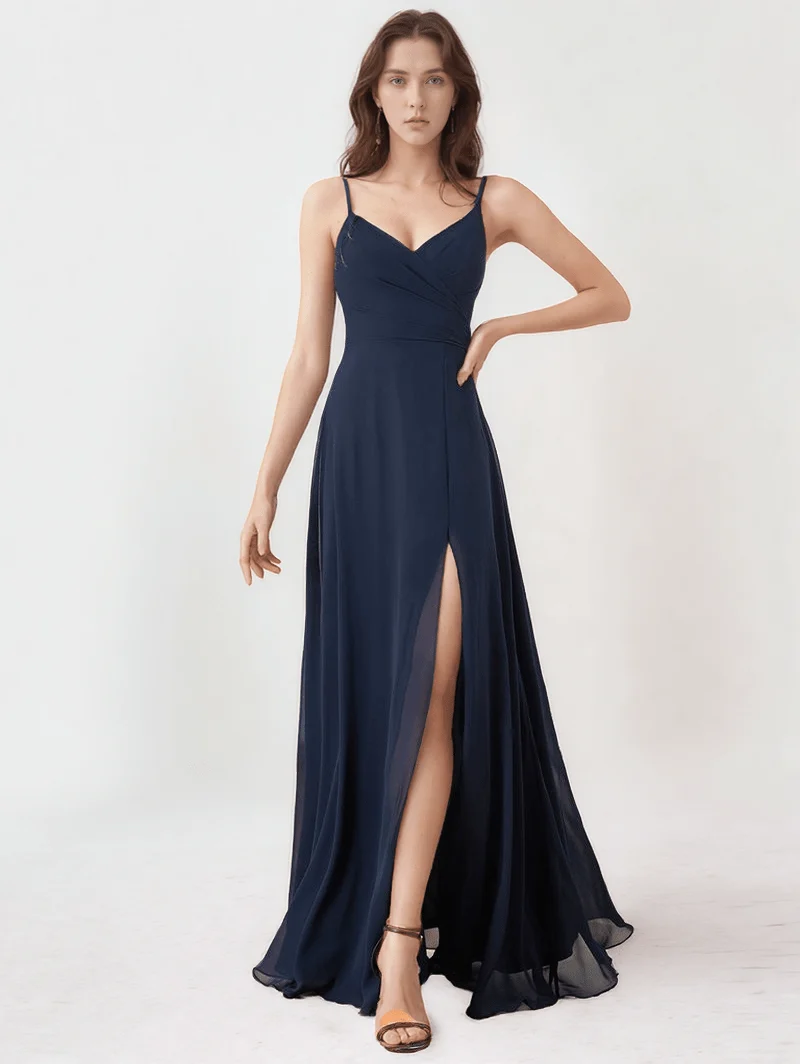 Robe pour invitée au mariage bleue marine longue à bretelles