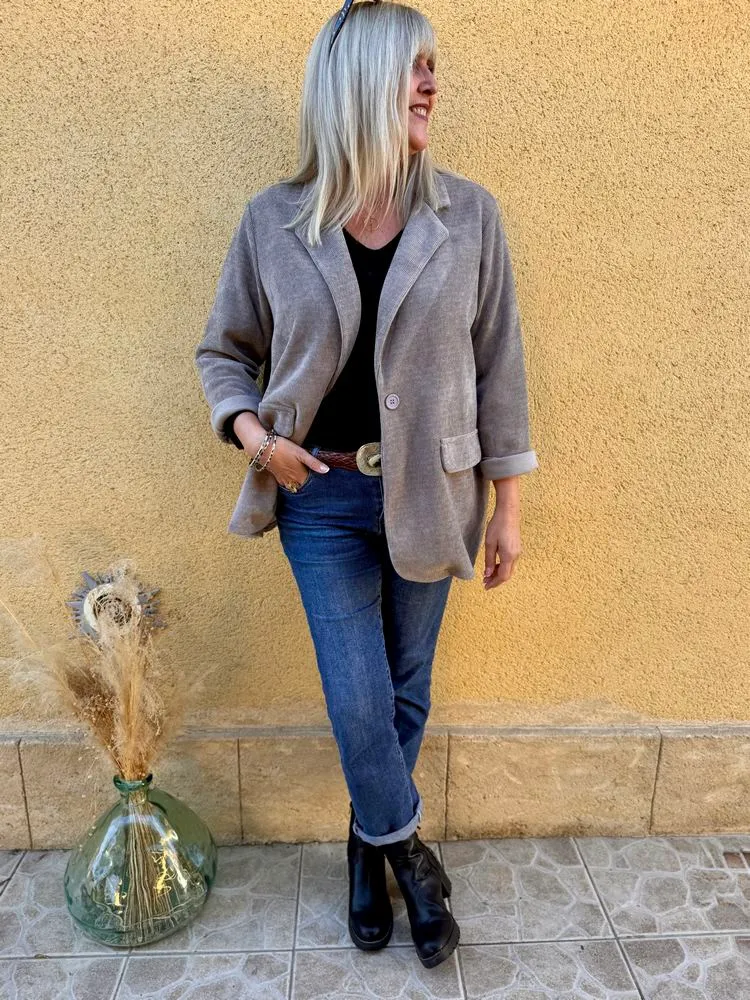 Veste tailleur en velours Sandra + taupe