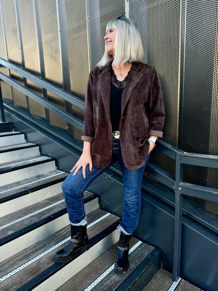 Veste tailleur en velours Sandra + chocolat