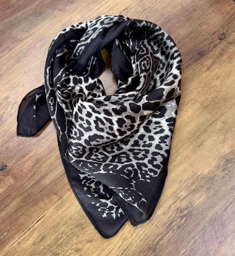 Foulard carré Marco gris