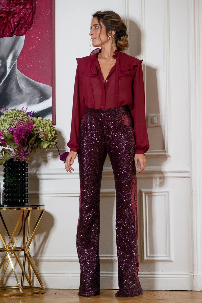 Pantalon droit à sequins bordeaux