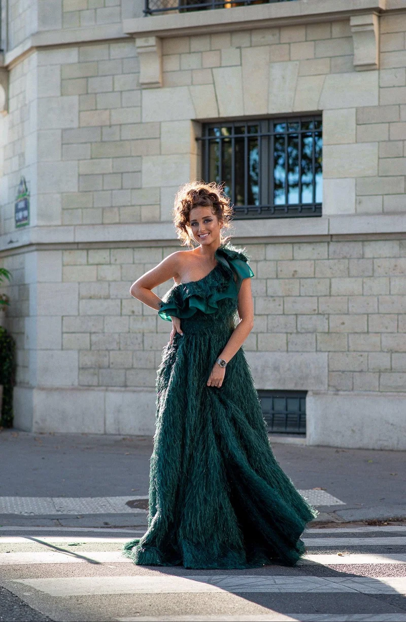 Vente Robe longue défilé plume