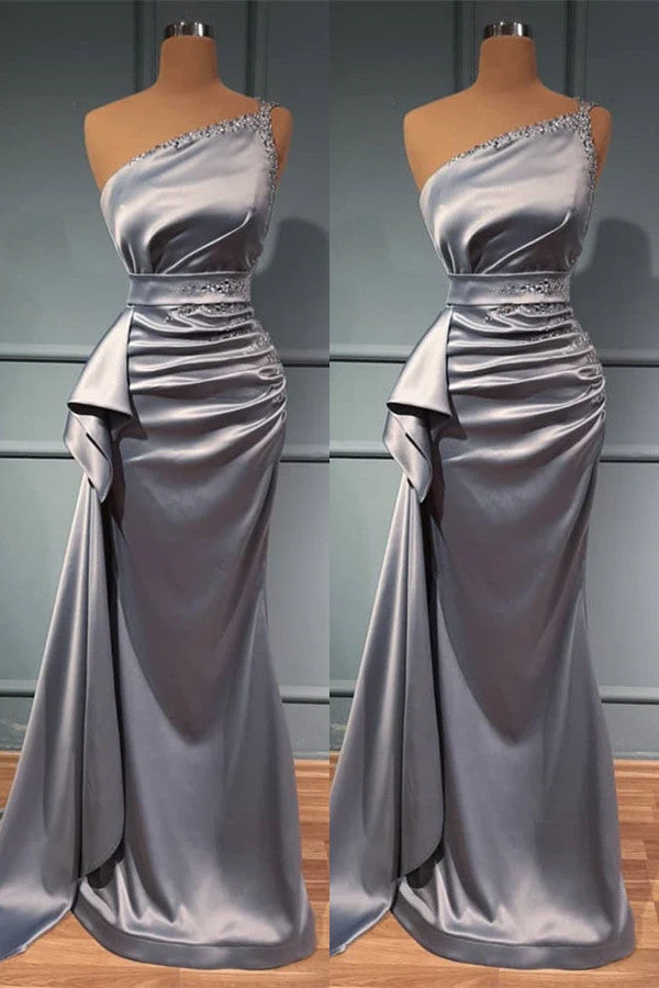 Robe de bal élégante à une épaule : argent scintillant, détails perlés, ceinture à la taille, longueur au sol