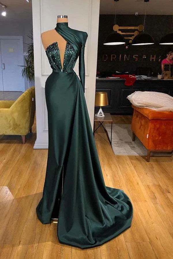 Robe de bal élégante à paillettes vert foncé, asymétrique, avec une fente unique dans le dos