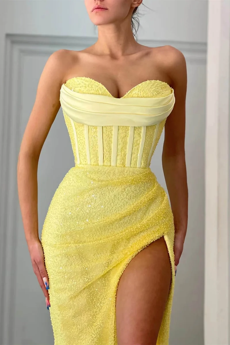 Superbe robe de bal sirène à décolleté en cœur et paillettes